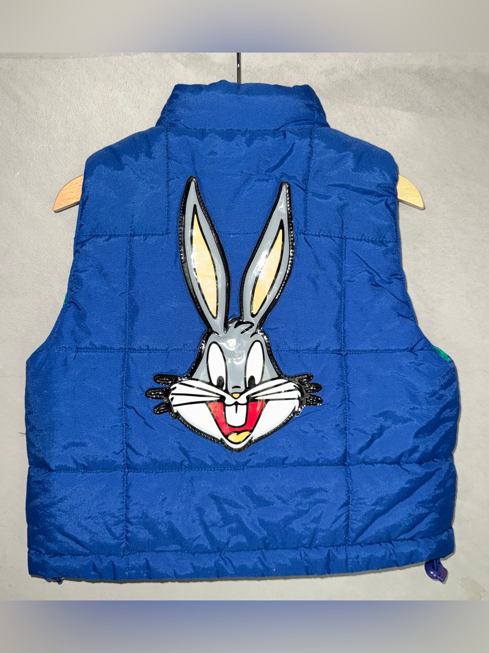 Vintage 1996 Warner Bros Looney Toons Bugs Bunny puffer vest XXS 4T